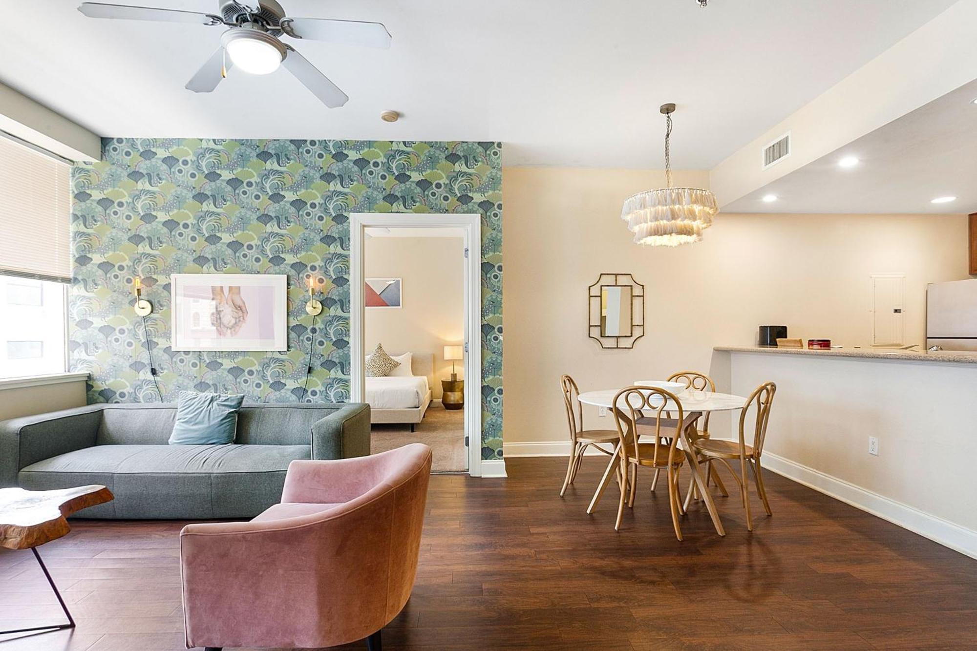 Spacious Modern Condos Near French Quarter New Orleans Exterior photo